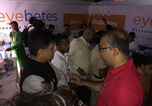 Shri Piyush Goyal, Union Minister of Railways at Eyebetes @ Siddhi Vinayak Temple 2018